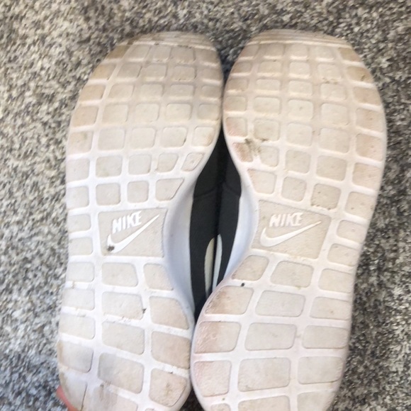 black nike roshe ones - Picture 3 of 6